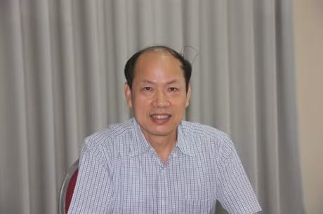 Nhà giáo nhân dân (NGND) Hà Xuân Quang - Hiệu trưởng Trường CĐ Kinh tế Công nghiệp Hà Nội (Ảnh minh họa, theo Baomoi.com)