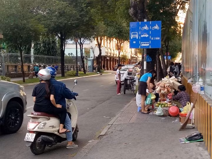 Hình ảnh thất vọng sau "đánh trống bỏ dùi". Ảnh: VGP