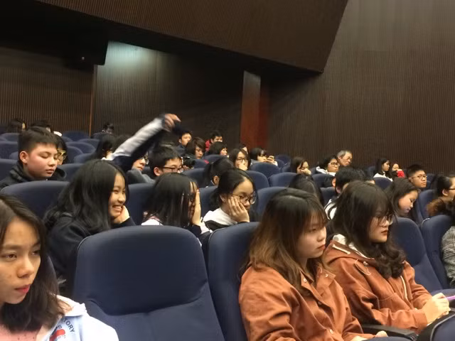 Nhiều em học sinh đã tham dự buổi tọa đàm Nhiều em học sinh đã tham dự buổi tọa đàm