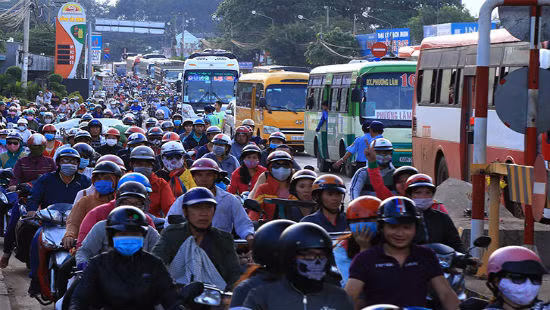 Sự việc khiến tình trạng giao thông qua khu vực bị ùn tắc Sự việc khiến tình trạng giao thông qua khu vực bị ùn tắc