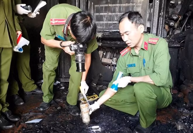 Nghi án hàng xóm phóng hỏa, 5 người tử vong