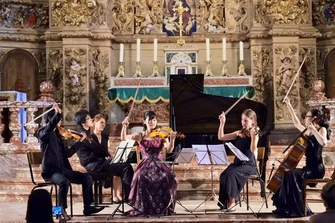 Nghệ sĩ trẻ Lưu Đức Anh biểu diễn trong lễ hội Pablo Casals