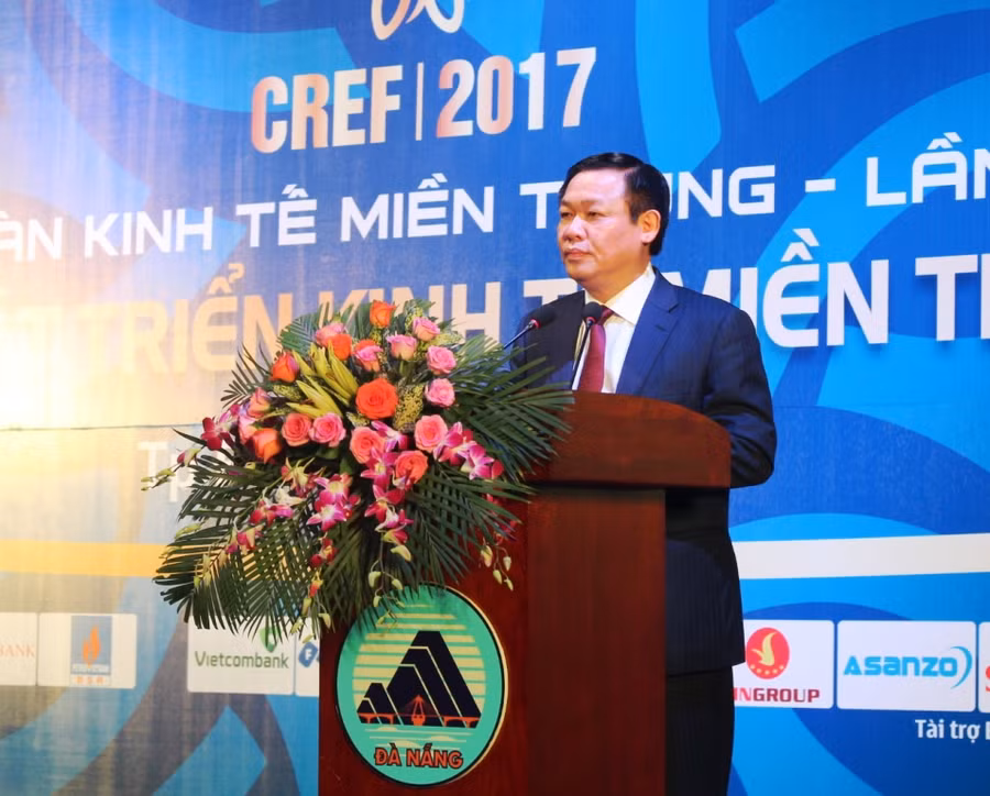 Phó Thủ tướng Vương Đình Huệ phát biểu chỉ đạo tại Diễn đàn Kinh tế miền Trung lần thứ 2/2017.
