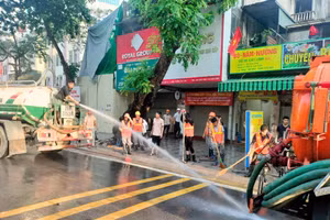 Phố Cát Linh, Hà Nội sạch sẽ sau vụ bùn phun tràn