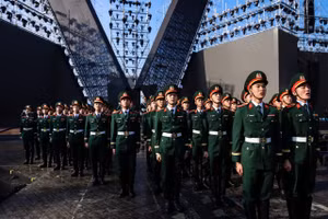 Tái hiện bước chân Quảng trường Đỏ giữa lòng Hà Nội