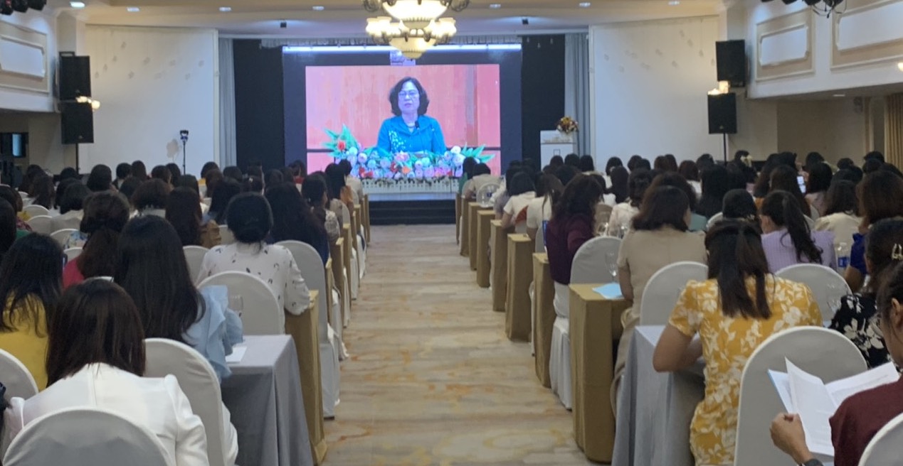 Các đại biểu tham dự Hội nghị tại Tp Nha Trang. Các đại biểu tham dự Hội nghị tại Tp Nha Trang.