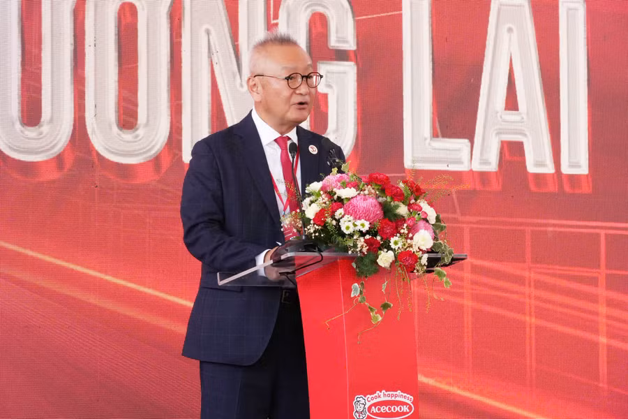 tong-giam-doc-cong-ty-cp-acecook-viet-nam-ong-kaneda-hiroki-phat-bieu-trong-buoi-le-khanh-thanh.jpg