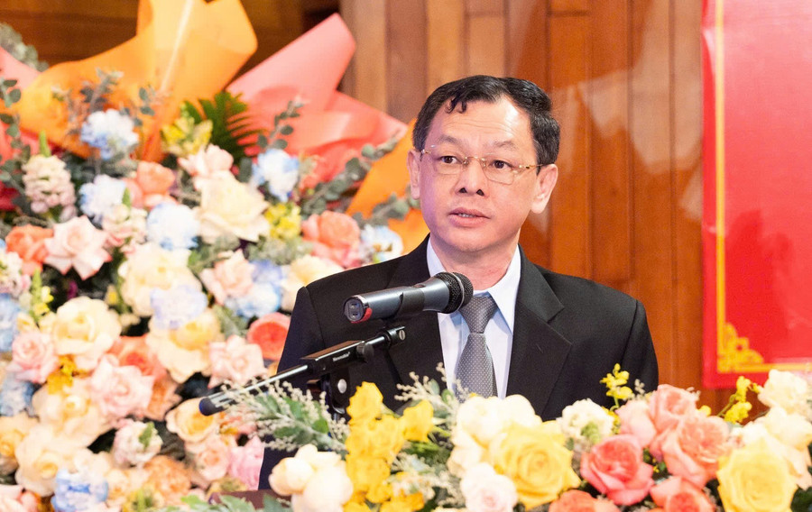 PGS.TS.BS Nguyễn Tri Thức - Thứ trưởng Bộ Y tế phát biểu chỉ đạo.