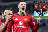‘Siêu dự bị’ giúp Man Utd lên tốp 4 Ngoại hạng Anh 