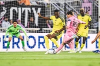 Messi đi vào lịch sử trong ngày buồn của Inter Miami 