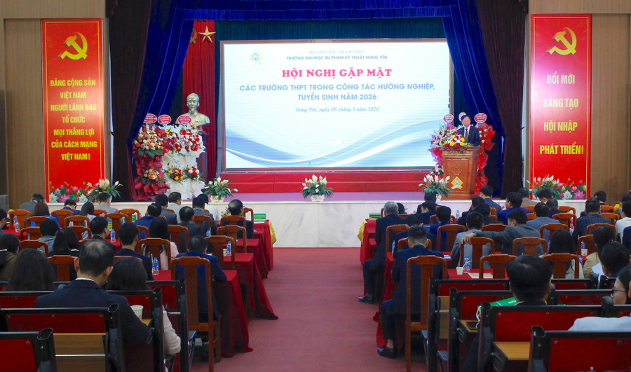 Quang cảnh hội nghị. Ảnh: Đinh Chiến