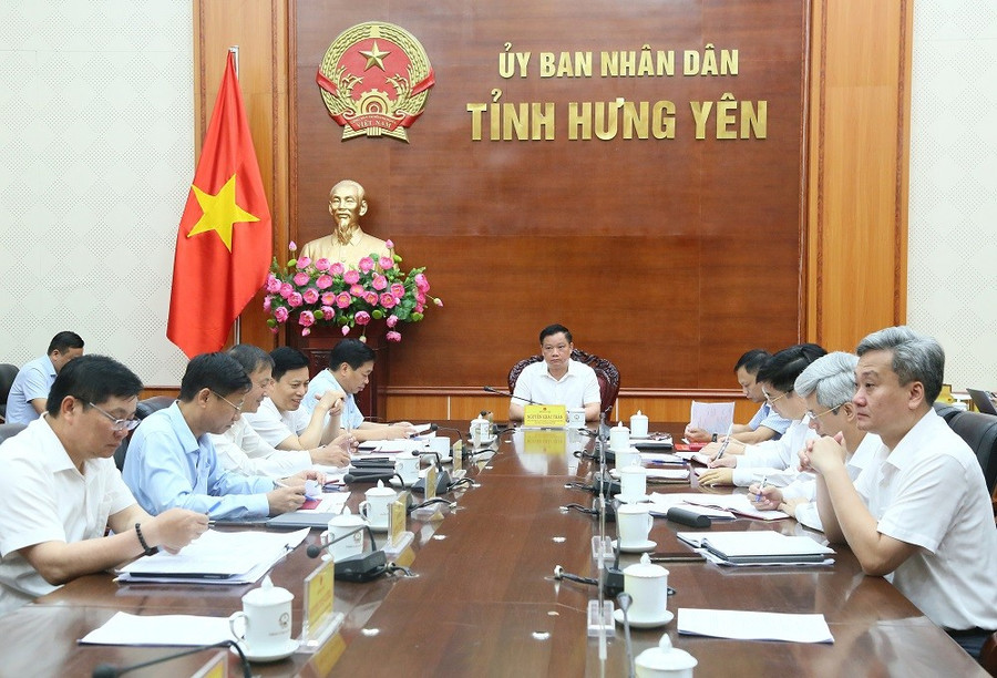 Ban Thường vụ Đảng ủy UBND tỉnh Hưng Yên tổ chức hội nghị thảo luận nhiều nội dung quan trọng. Ảnh: Cổng TTĐT tỉnh Hưng Yên