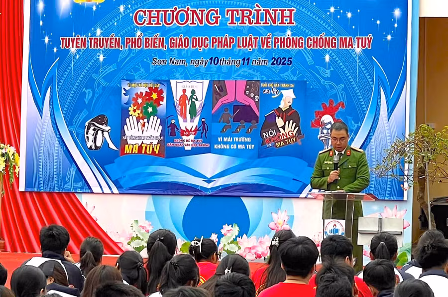 UBND tỉnh Hưng Yên xác định mục tiêu 100% HSSV được tuyên truyền, giáo dục kiến thức, kỹ năng pháp luật về phòng chống ma túy.