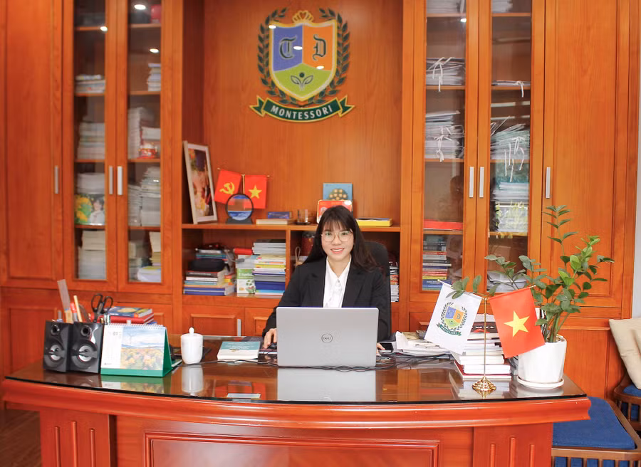 Thạc sĩ Nguyễn Thị Hưng – Hiệu trưởng Trường Mầm non Thiên Đức (phường Phố Hiến, Hưng Yên).