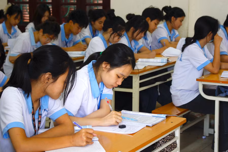 Học sinh hệ 9+ Trường Cao đẳng Nghề Thái Bình.