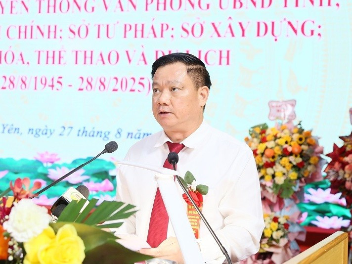Ông Nguyễn Khắc Thận Chủ tịch UBND tỉnh Hưng Yên phát biểu tại lễ kỷ niệm. chu-tich-ubnd-tinh-nguyen-khac-than.jpg