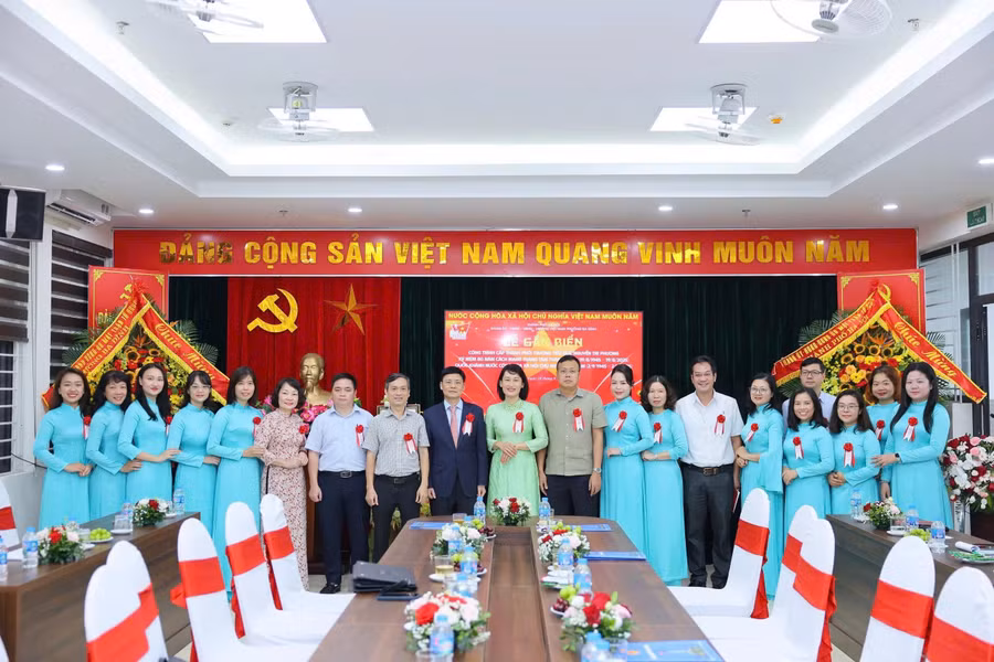 0a122300-7cb3-4a94-8e73-39ca96d7c5df.jpg