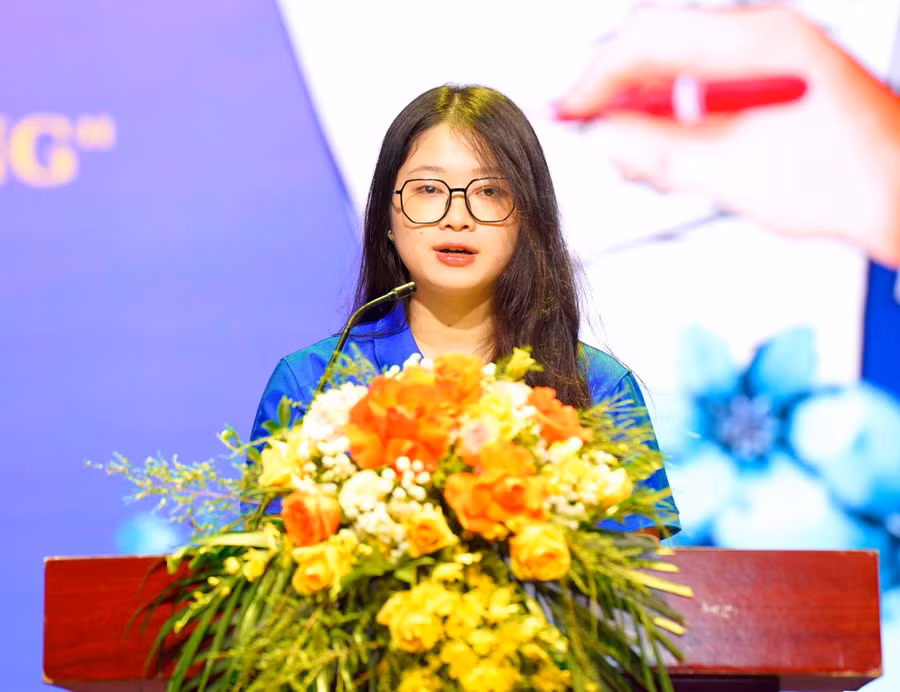 trang.jpg