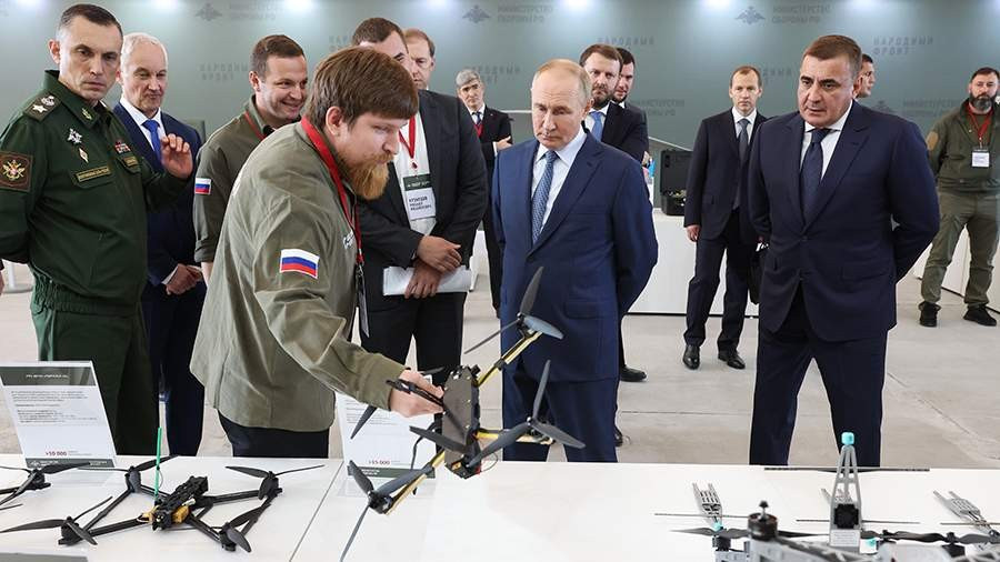 Video ông Putin thăm nơi sản xuất UAV và hệ thống tác chiến điện tử