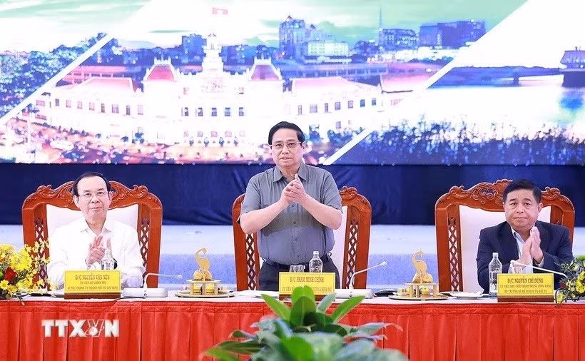 Thủ tướng Phạm Minh Chính chủ trì hội nghị. (Ảnh: Dương Giang/TTXVN) 