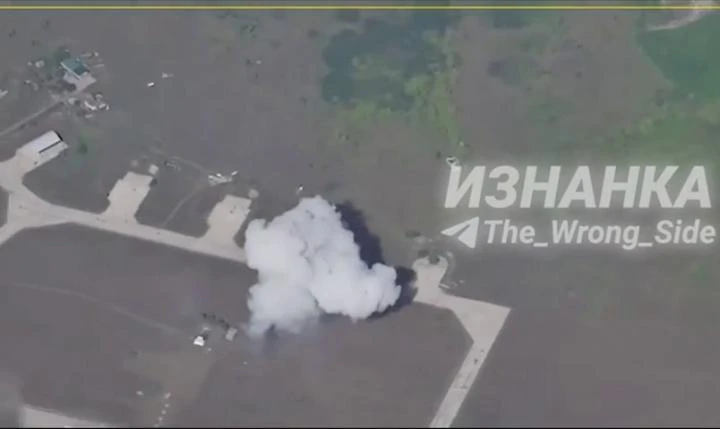 Video Su-27 bị hỏa thiêu tại Mirgorod