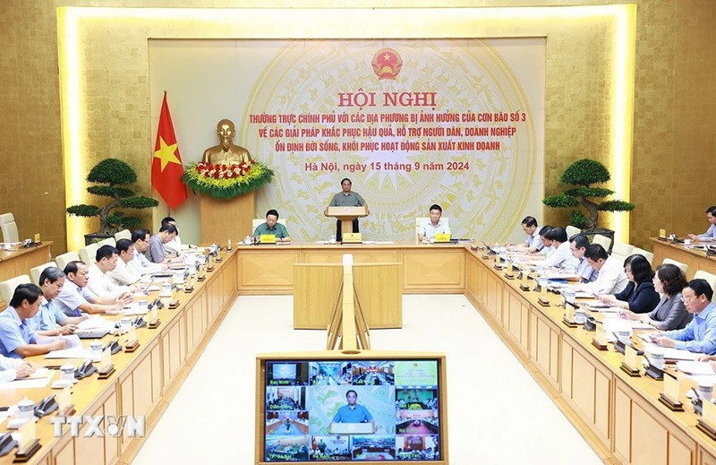 hoi-nghi-thuong-truc-chinh-phu-voi-cac-dia-phuong-ve-khac-phuc-hau-qua-bao03.jpg