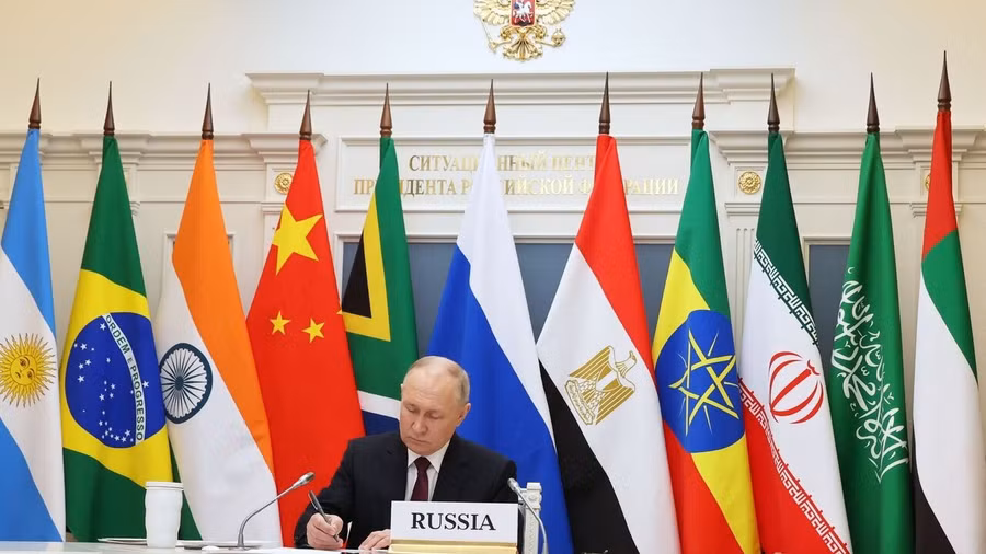 Tổng thống Putin tham dự cuộc họp thượng đỉnh BRICS trực tuyến.