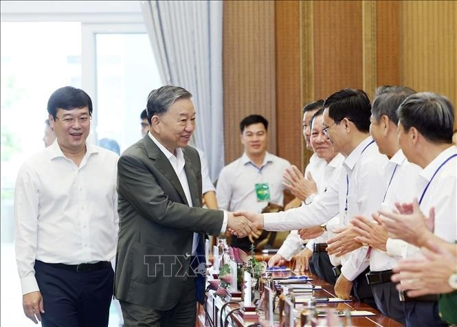 Tổng Bí thư Tô Lâm với các đại biểu. (Ảnh: Thống Nhất/TTXVN)