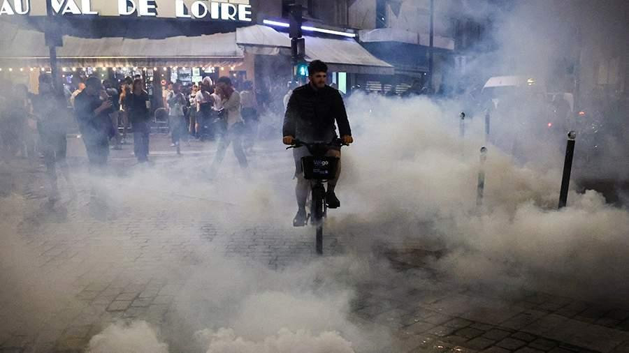 Quang cảnh biểu tình ở Pháp. Ảnh: Reuters.