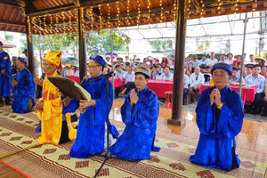Nghi thức tế lễ được tổ chức long trọng, trang nghiêm.