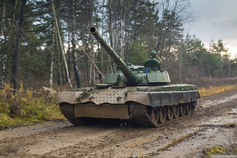 9-hvmq-7492-594.jpg