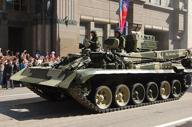 640px-BREM-1M_armoured_repair_and_recovery_vehicle.jpg