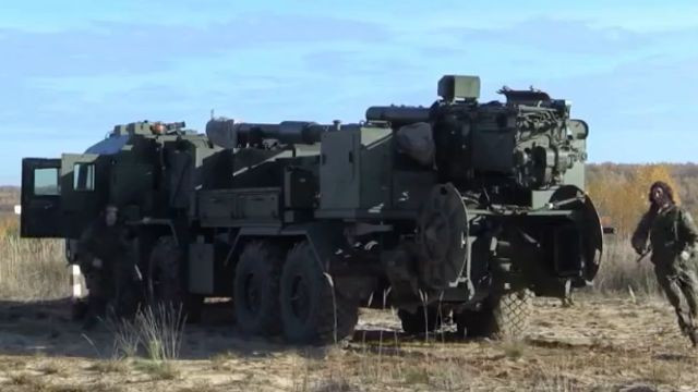 newly-designed-2023-russian-152mm-malva-sph-in-action-in-ukraine-1.jpg