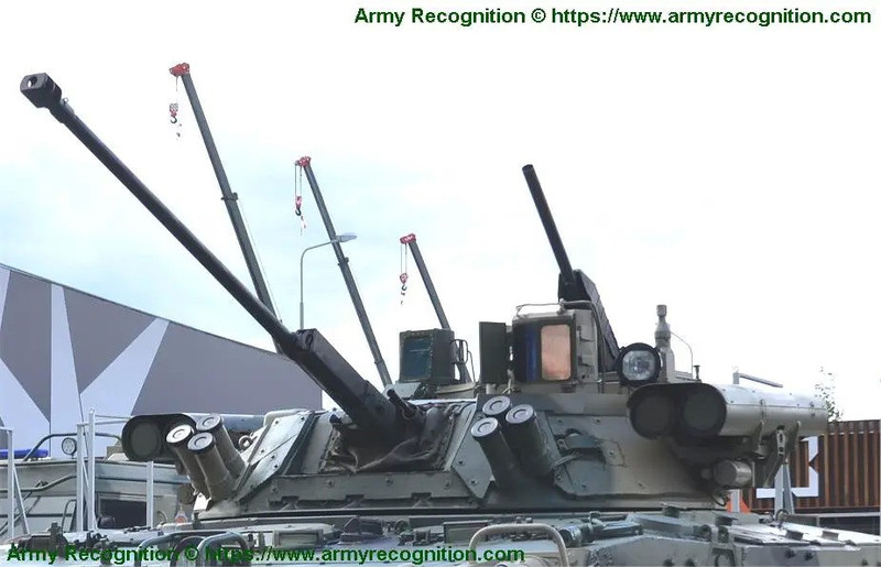 new-version-of-bmp-3-tracked-armored-ifv-fitted-with-berezhok-weapon-station-925-002.jpg