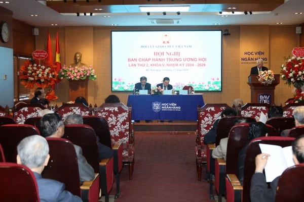 Quang cảnh hội nghị.