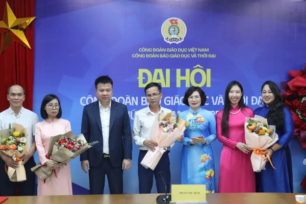 Đại hội Công đoàn Báo Giáo dục và Thời đại lần thứ X thành công tốt đẹp