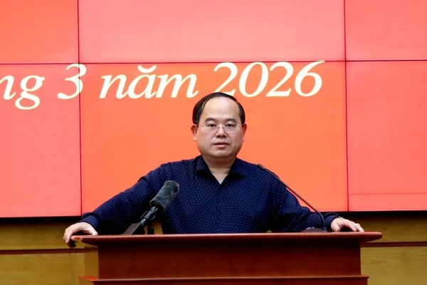 Ông Quản Minh Cường, Bí thư Tỉnh ủy Quảng Ninh phát biểu tại hội nghị. 