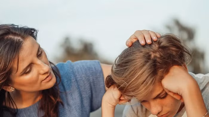 Mỗi tín hiệu bất thường trong từng lĩnh vực đều có thể là cảnh báo khủng hoảng tâm lý. (Ảnh: ITN).