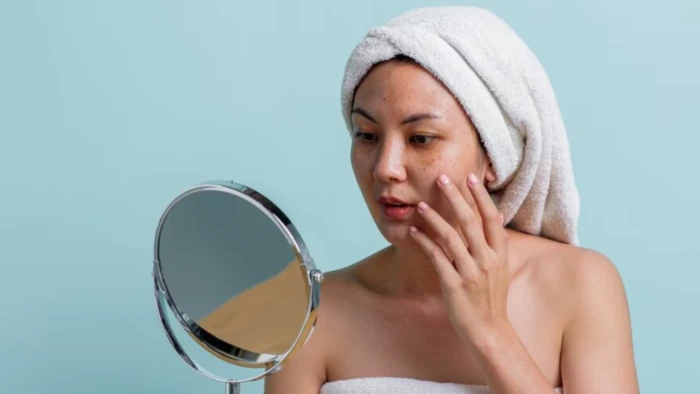 Biểu hiện trên da giúp bạn xác định một số vấn đề về sức khỏe phụ khoa của mình. (Ảnh: ITN)