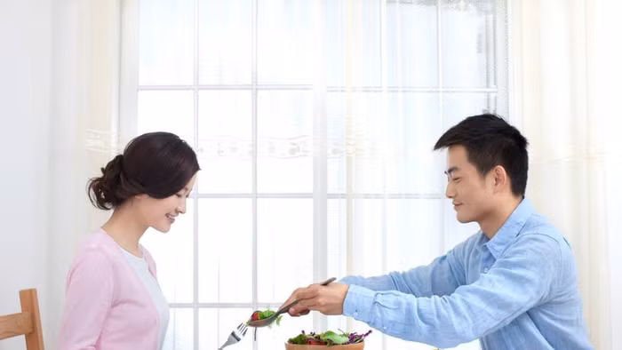 Bảo vệ thời gian quý giá khi ở bên nhau. (Ảnh: ITN)