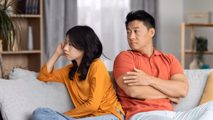 Trước mặt anh ta bạn luôn phải có quan điểm riêng, chú ý đến cách nói chuyện, để ý đến ý kiến của anh ta một cách thích hợp, đừng lúc nào cũng nhún nhường. (Ảnh: ITN).