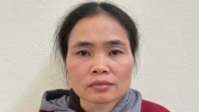 Đinh Thị Kim tại cơ quan CSĐT.