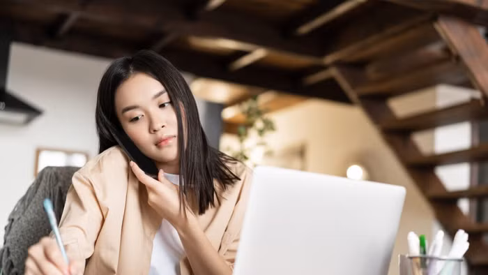 Tử vi 12 con giáp ngày 6/8: Tý, Thìn công việc suôn sẻ, mọi vướng mắc được tháo gỡ