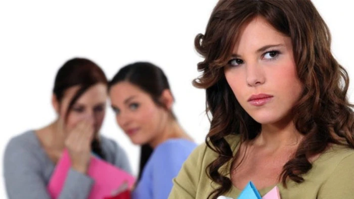 Tý bị nói xấu sau lưng, Thìn có một tình yêu lãng mạn ngày 7/1