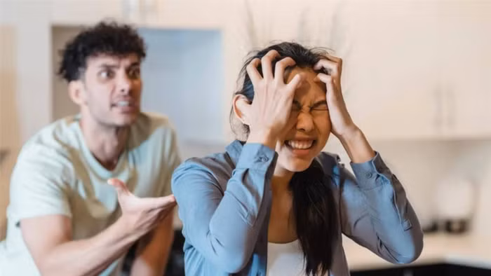 Mỗi người đều có lối sống và thói quen riêng, chấp nhận con người thật của đối phương chính là chìa khóa để duy trì tình cảm lâu dài. (Ảnh: ITN).