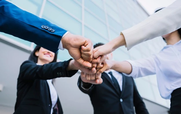 Hai cung hoàng đạo tình yêu, tài lộc viên mãn trong tháng 7/2025