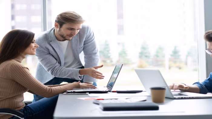 Kim Ngưu công việc suôn sẻ, Thiên Bình tình cảm thăng hoa ngày 27/7