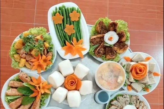 Văn khấn mùng 1 Tết Bính Ngọ 2026 