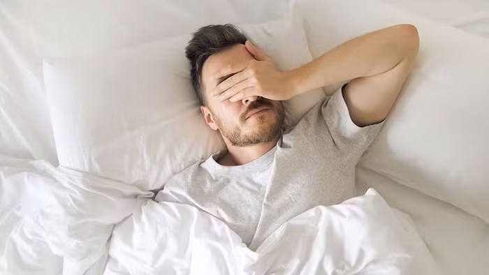 Ngủ đủ giấc vẫn mệt mỏi báo động gì về sức khỏe?