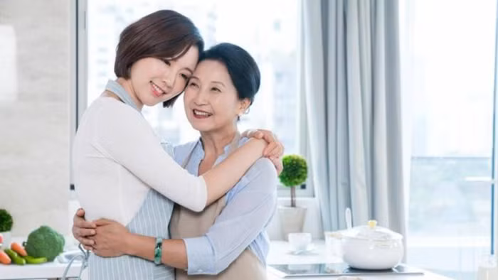 Thái độ của mẹ chồng đối với nàng dâu như một tấm gương phản ánh vị trí của nàng dâu trong gia đình. (Ảnh: ITN).